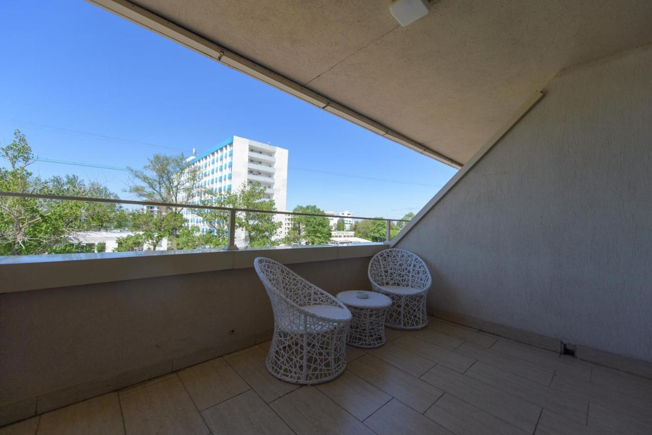 Hotel Golden Palace Mamaia Eksteriør billede