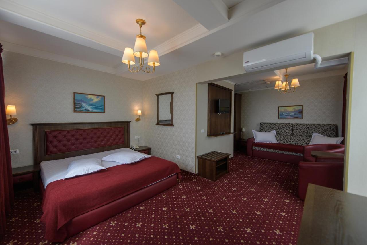 Hotel Golden Palace Mamaia Eksteriør billede