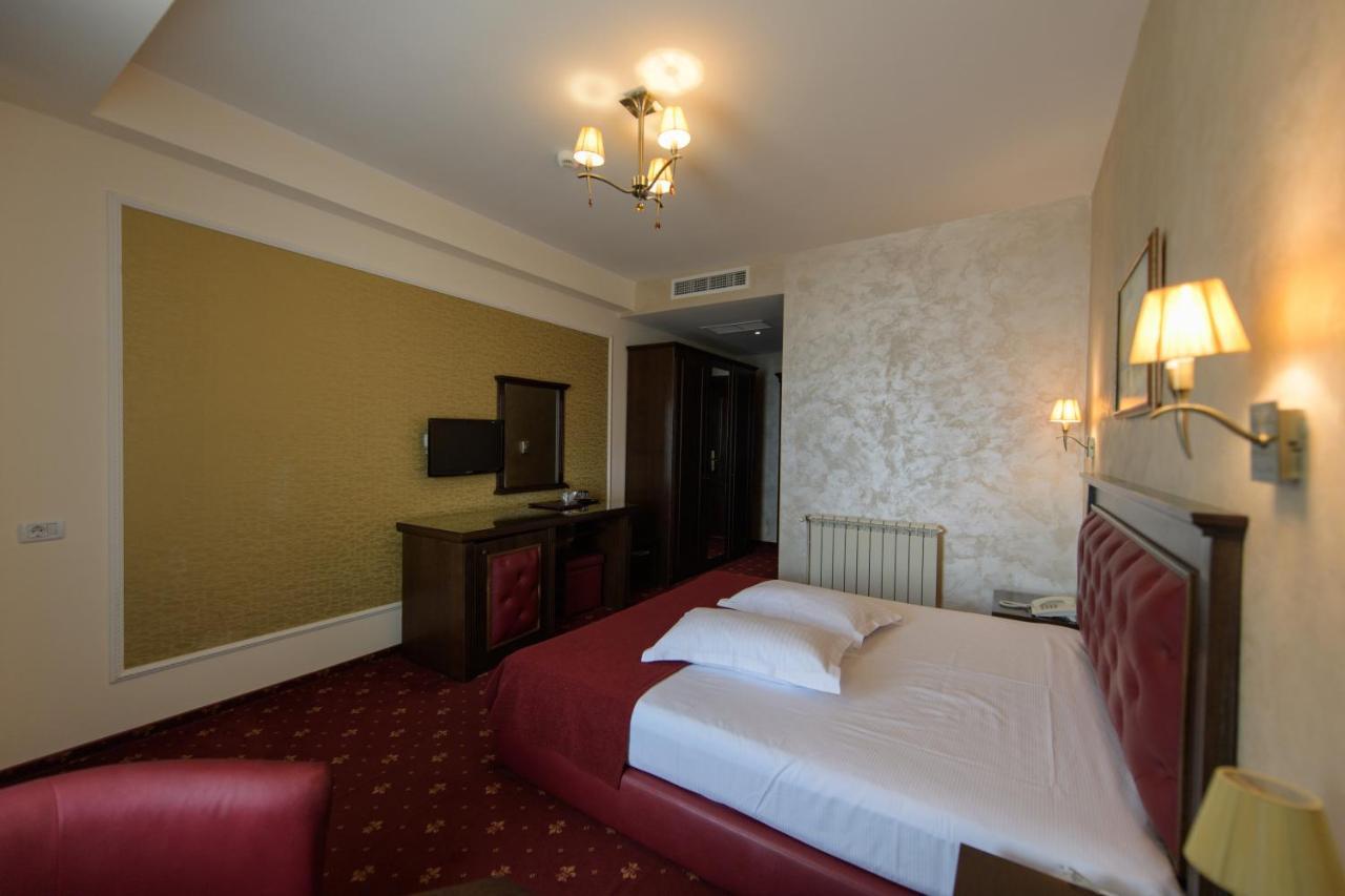 Hotel Golden Palace Mamaia Eksteriør billede