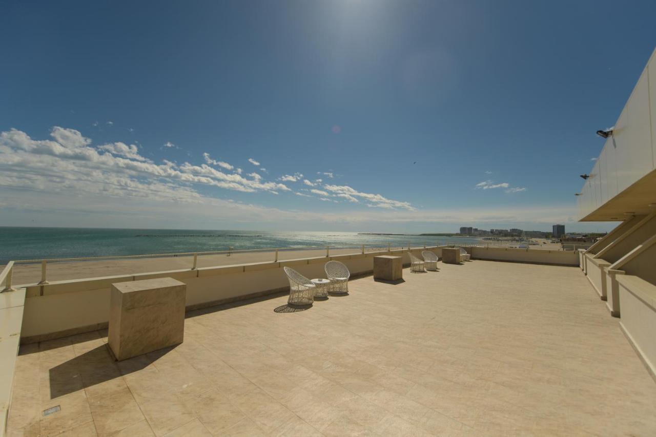 Hotel Golden Palace Mamaia Eksteriør billede